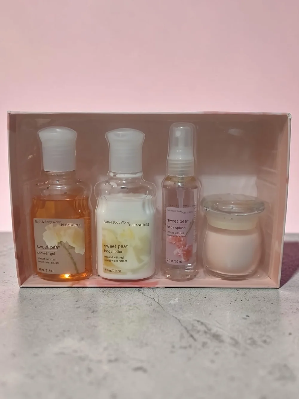 Bath & Body Works Sweet Pea Gift Set - Pink